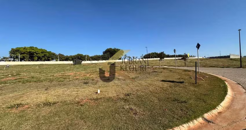 Oportunidade! terreno em condomínio, sousas - campinas, com 576 m², de esquina, de frente para a mata e ótima topografia.