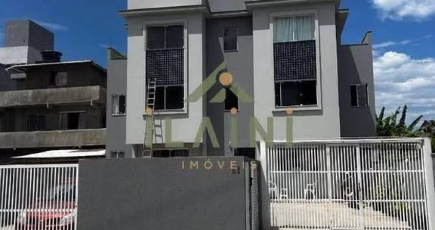 Apartamento á venda semi-mobiliado com 2 dormitórios sendo 1 suíte em Camboriú SC