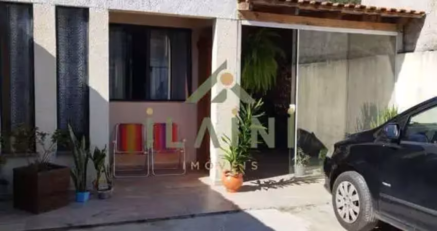 Casa a venda localizada no bairro cedro em camboriú.