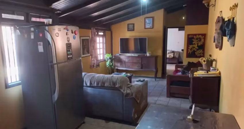 Casa com 4 quartos à venda na Rua Joe Collaço, --, Santa Mônica, Florianópolis
