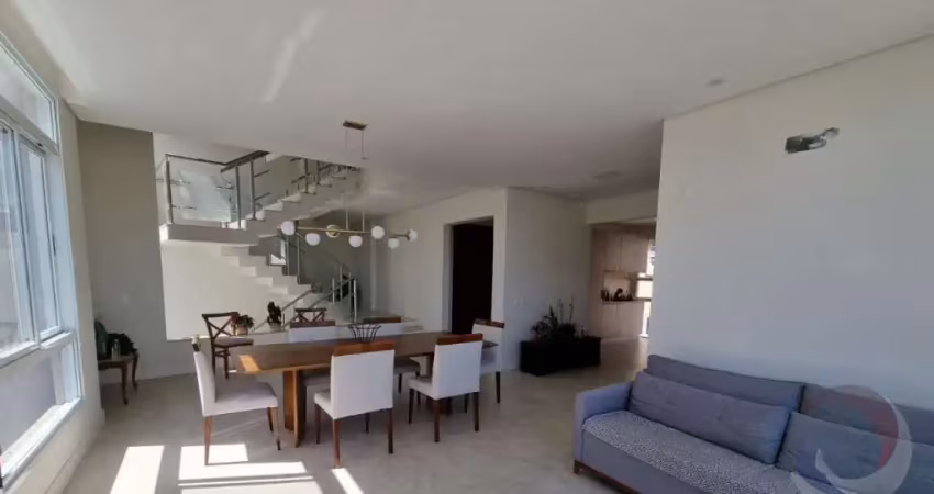 Casa com 5 quartos à venda na Rua Doutor Celso Nicodemus Lopes, --, João Paulo, Florianópolis