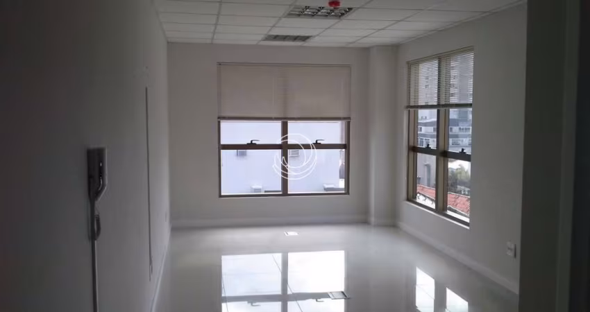 Sala Comercial de 56.93m² no bairro Centro