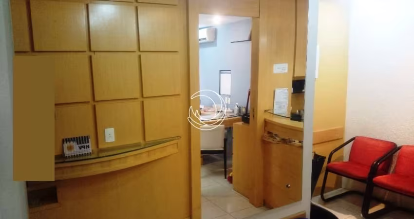 Sala Comercial de 47.66m² no bairro Centro
