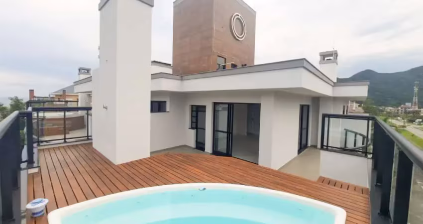Cobertura de 2 quartos no bairro Açores