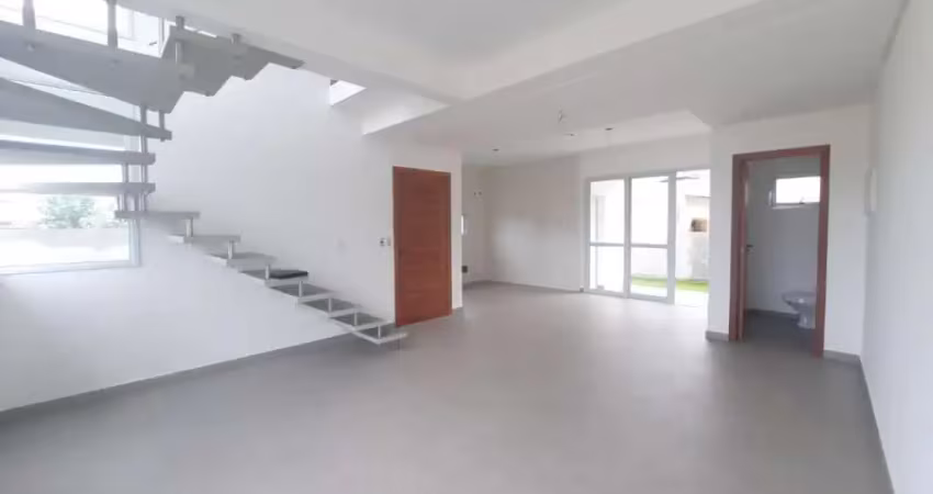 Casa residencial de 3 dorms no bairro pântano do sul