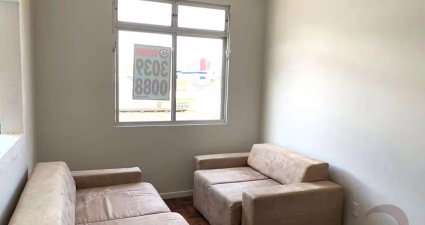 Apartamento de 3 dorms no bairro Centro