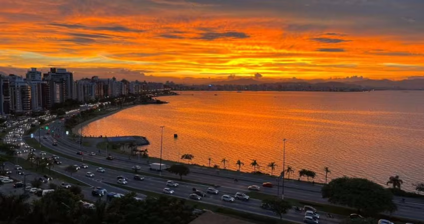 Apartamento de 108,12m² com 3 quartos sendo 1 suíte na Agronômica