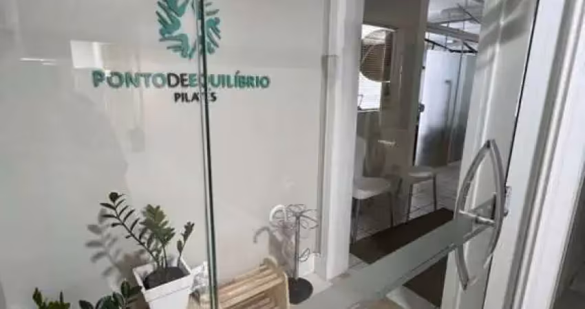 Sala Comercial de 43.17m² no bairro Trindade