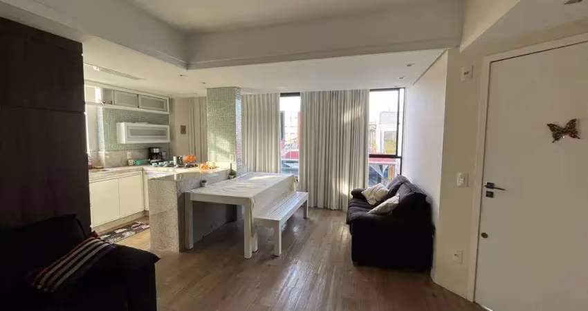 Apartamento de 2 dorms no bairro Lagoa Da Conceição