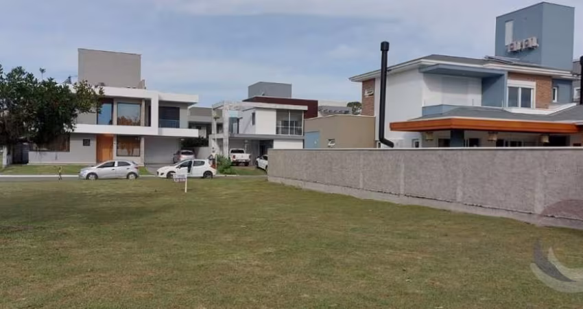 Terreno de 510m² no bairro Campeche
