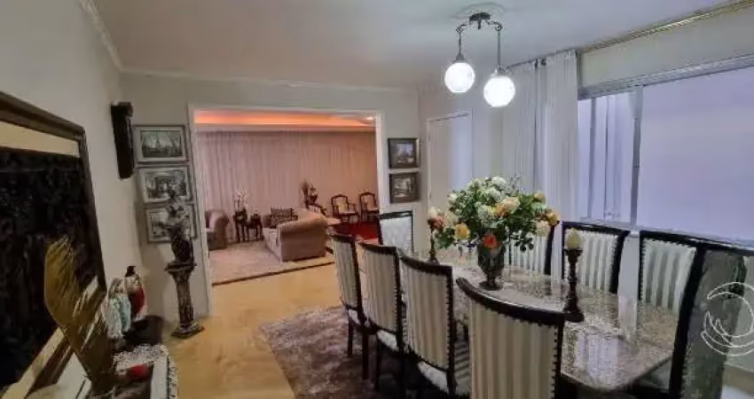 Cobertura Duplex de 5 quartos no Centro de Florianópolis.