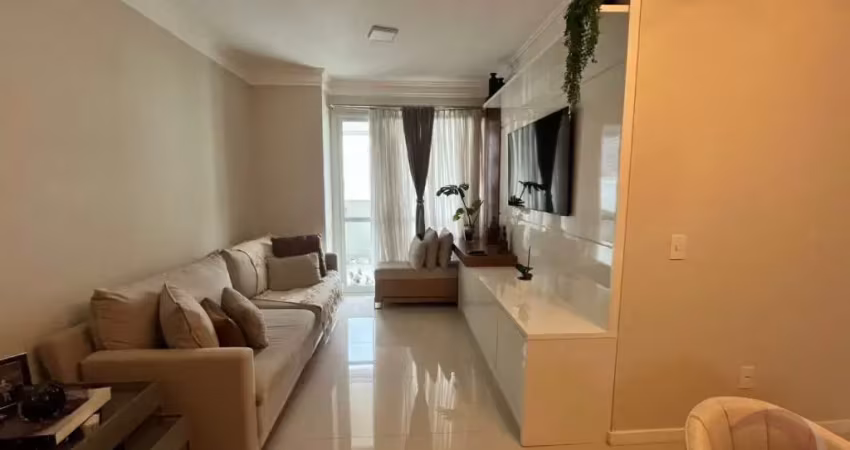 Apartamento de 4 dorms no bairro Itacorubi