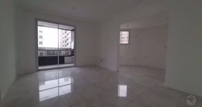 Apartamento de 2 dorms no bairro Campinas