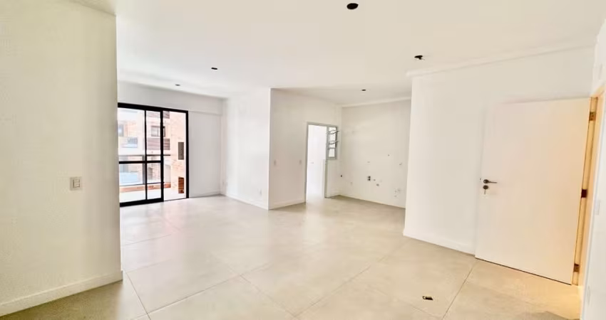 Apartamento de 3 dorms no bairro Itacorubi