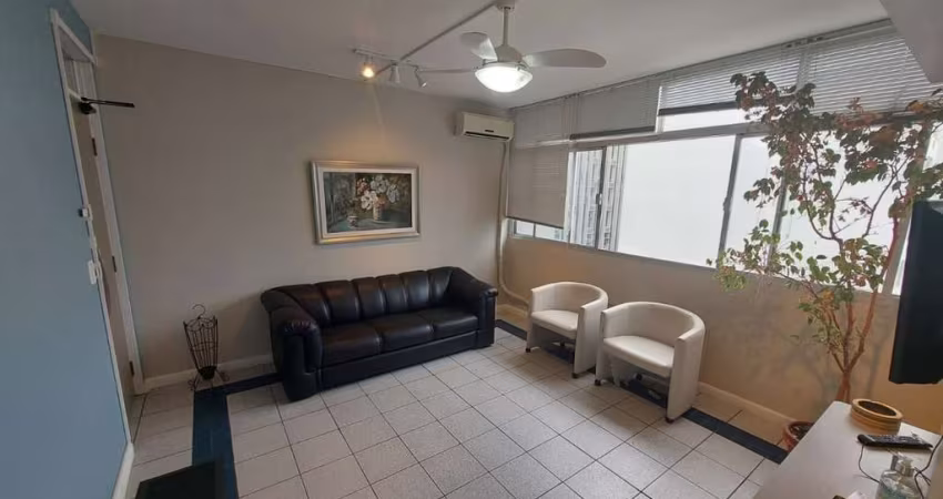 Sala Comercial de 56.18m² no bairro Centro