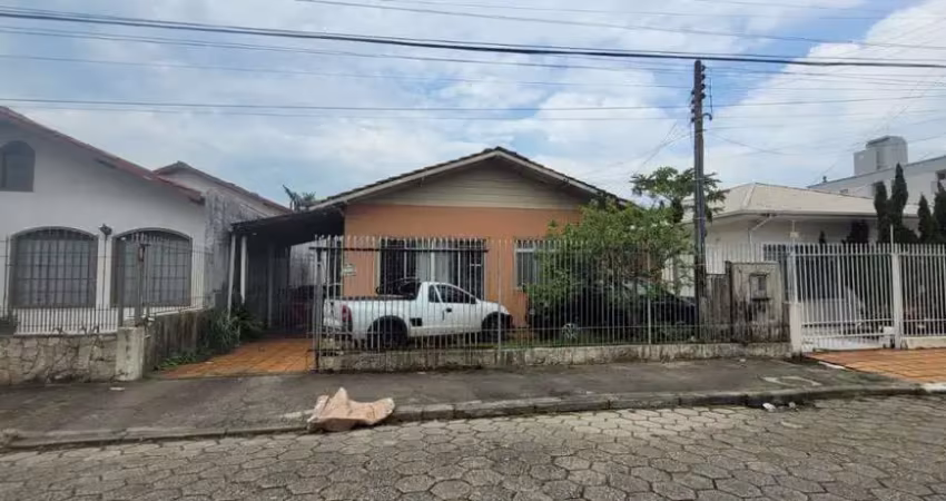 Terreno à venda na Rua Pintor Eduardo Dias, --, Jardim Atlântico, Florianópolis