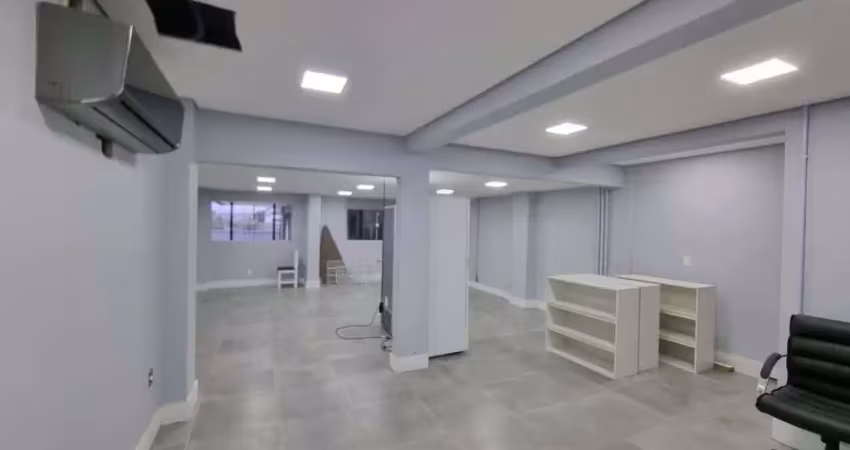 Barracão / Galpão / Depósito à venda na Avenida das Universidades, --, Pedra Branca, Palhoça