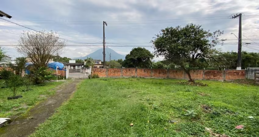Terreno de 2327.85m² no bairro Pachecos