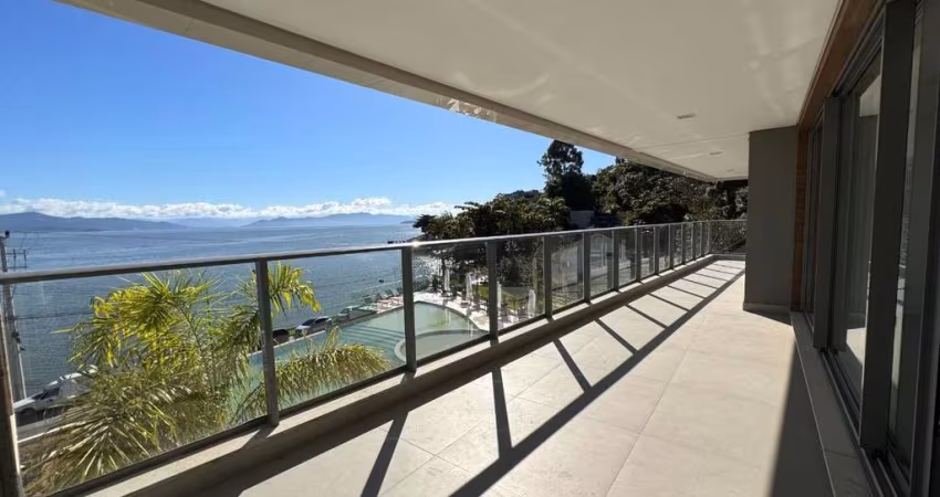 Apartamento de 176m² com 3 suítes em Cacupé