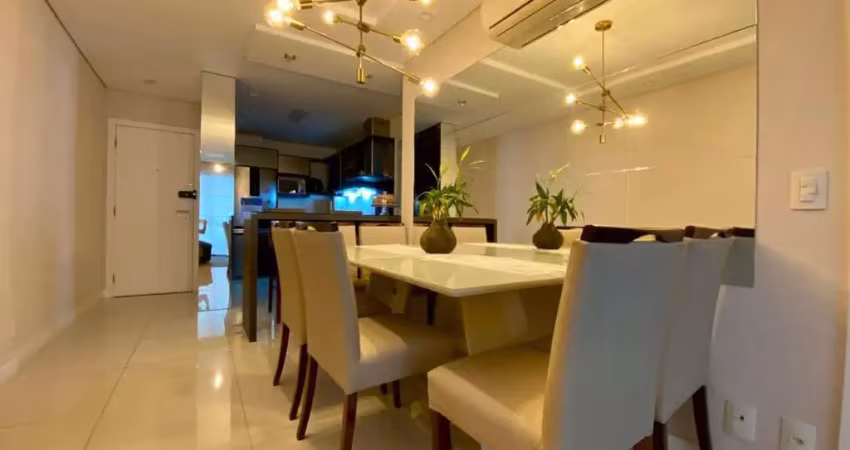 Belíssimo apartamento com 3 dorms no bairro Itacorubi