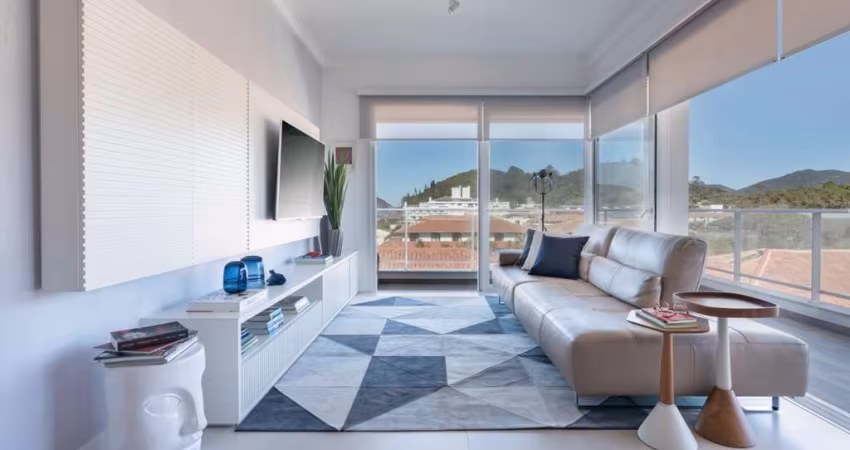 Apartamento de 2 quartos com 123 m², no Morro das Pedras, em condomínio frente ao mar.