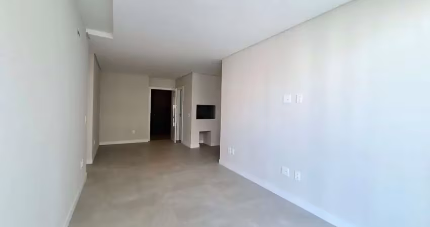 Apartamento de 2 suítes no Centro de Florianópolis.