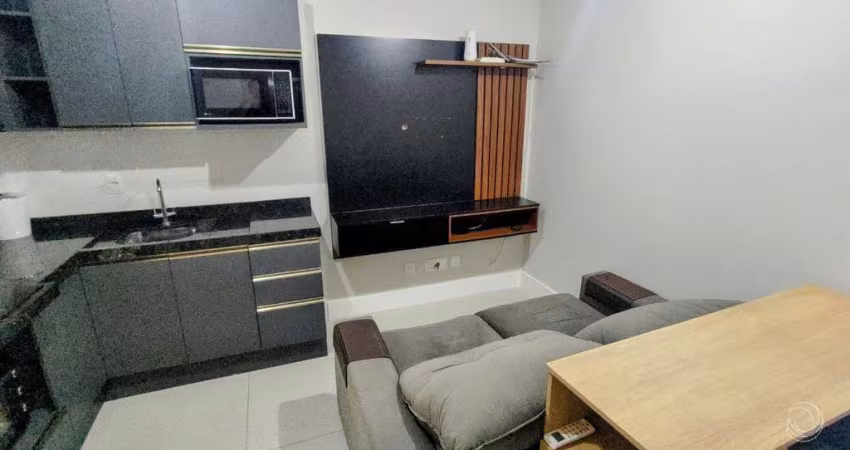 Apartamento duplex com 1 dormitório na Trindade