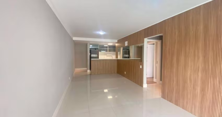 Apartamento com 108,09m² e 2 suítes no Centro