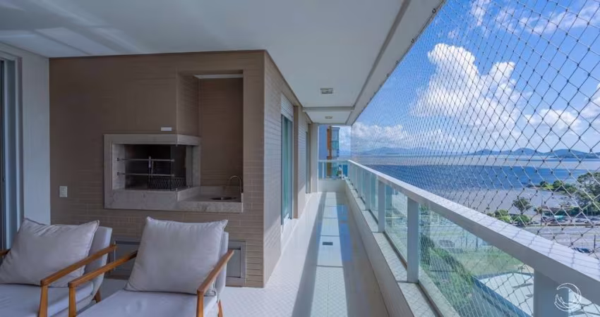 Apartamento de 162,81m² com 2 suítes na Agronômica
