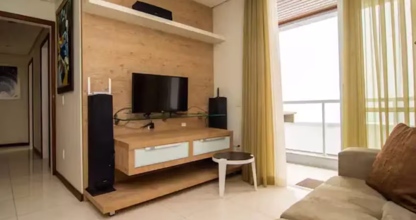 Incrível apartamento com 2 quartos no Campeche