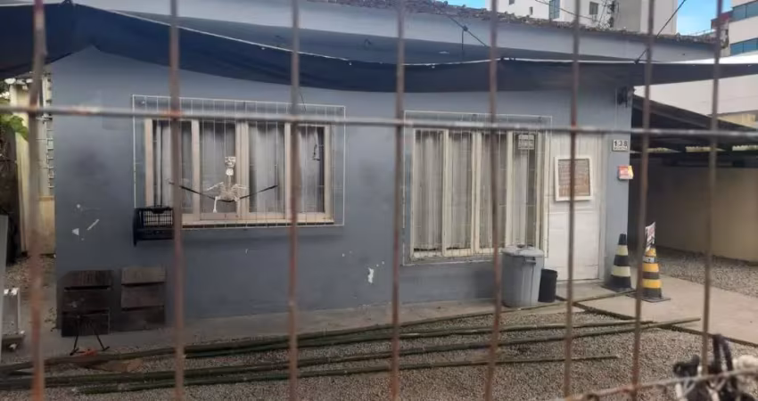 Terreno à venda na Rua Santa Luzia, --, Trindade, Florianópolis