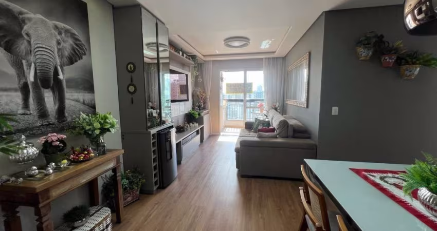 Apartamento de 83m² com 3 quartos no Kobrasol