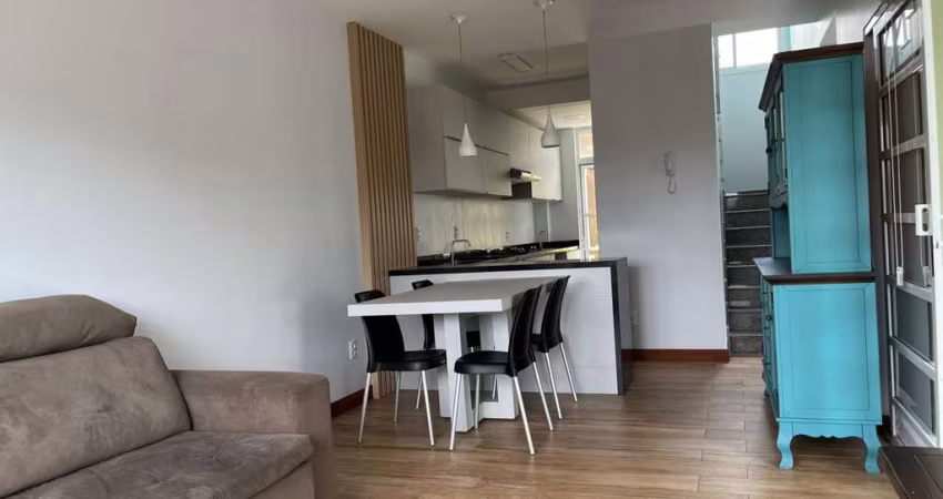 Ótima casa com 3 quartos e 1 suíte