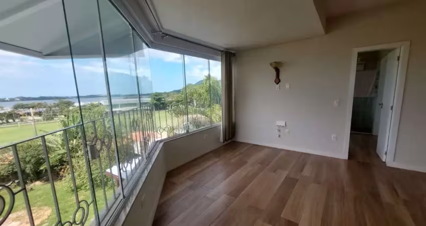 Casa com 3 quartos à venda na Rua Gaivotas, --, Lagoa da Conceição, Florianópolis