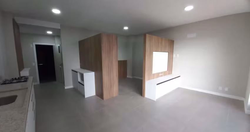 Estúdio novo com 44,96m² no Centro