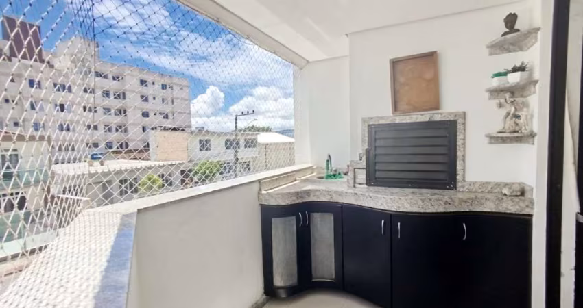 Apartamento de 116m² com 3 quartos sendo 1 suíte no bairro Balneário em Florianópolis