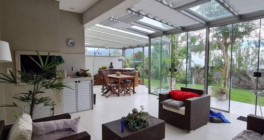 Apartamento com 2 suítes e 120,29m² no João Paulo
