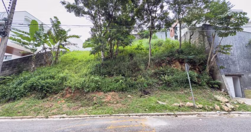 Terreno de 811,50m² no Bosque das Mansões - São José SC
