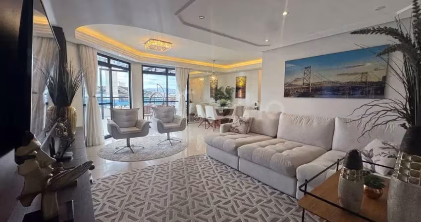 Apartamento de 337m² com 3 quartos sendo 1 suíte no bairro balneário