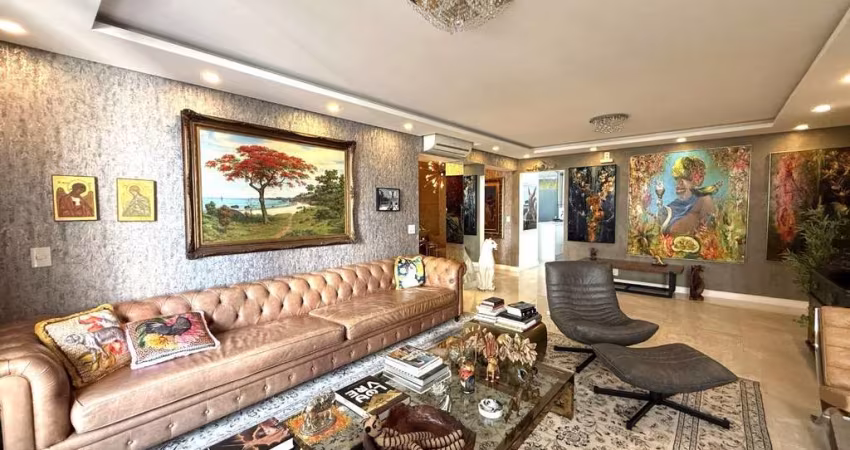 Apartamento de 281m² com 3 quartos sendo 1 suíte no Centro