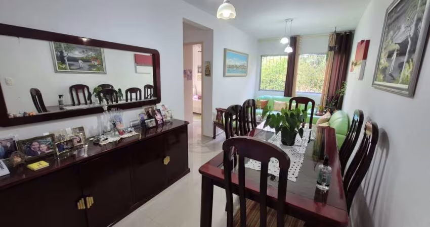 Apartamento com 3 quartos no Itacorubi
