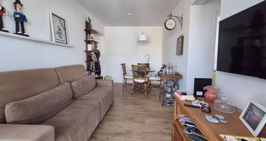 Apartamento de 2 quartos sendo 1 suíte no Centro