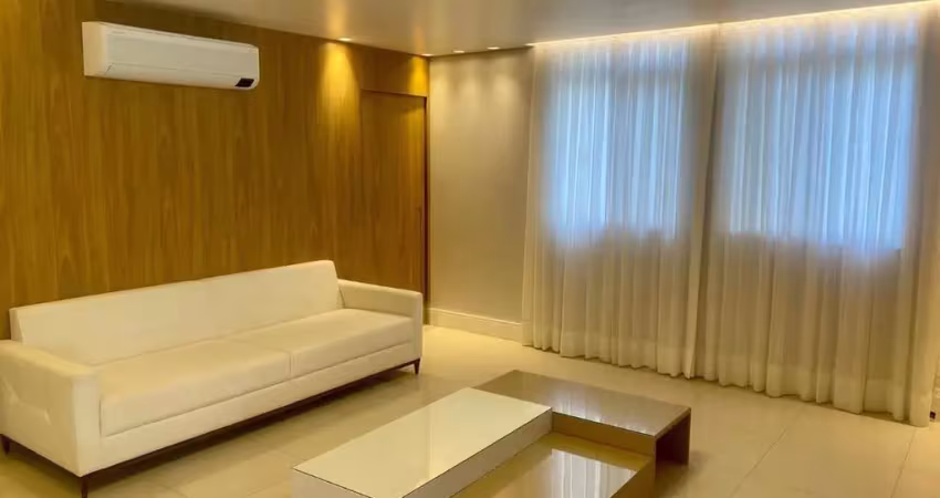 Apartamento com 202,82m² 3 dorms todos suítes no Centro