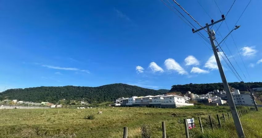 Terreno 2.937,68m² com viabilidade de construção 4 pavimentos