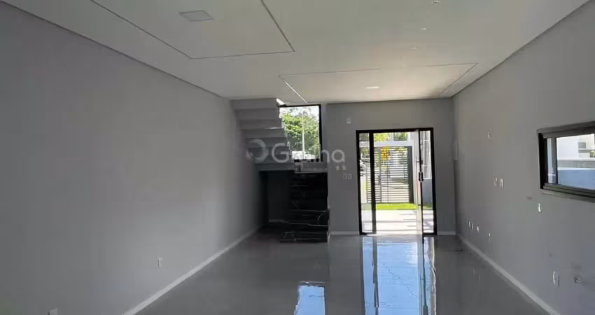 Casa de alto padrão com 3 quartos nos Ingleses do Rio Vermelho, Florianópolis