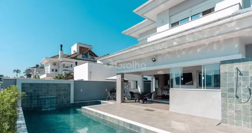 Casa Alto Padrão de 245m² com 3 quartos sendo 1 suíte na Pedra Branca