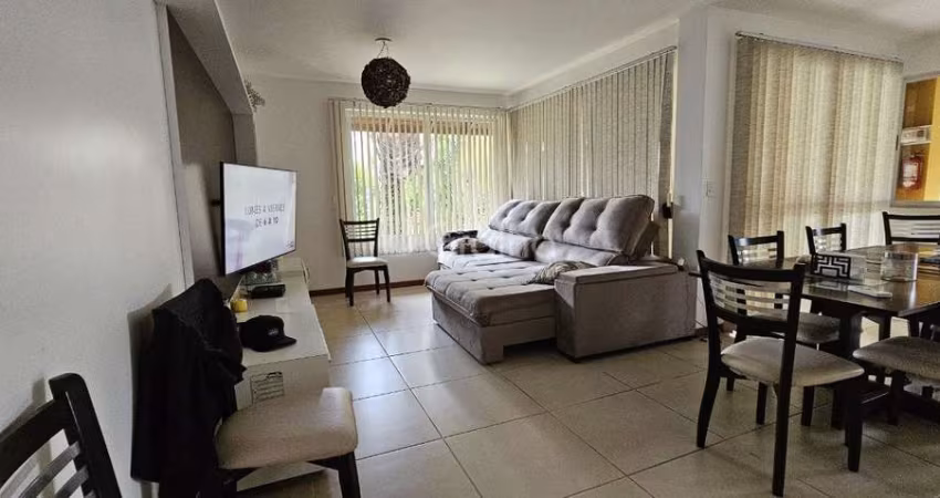 Linda Casa em Condomínio no Bairro Cachoeira do bom Jesus