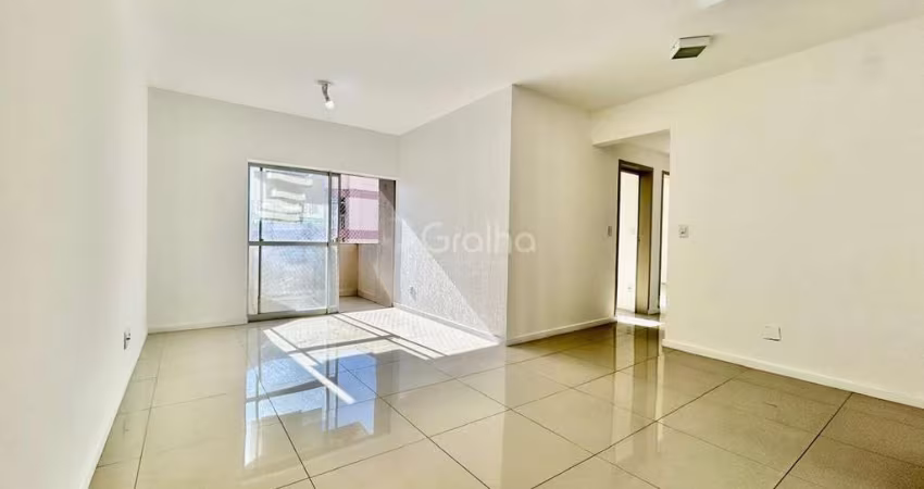 Apartamento de 90m² com 3 quartos em Coqueiros