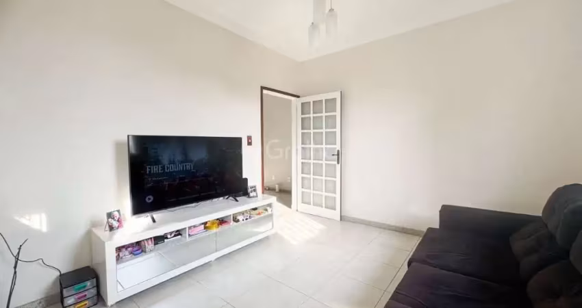 Casa de 96m² com 3 quartos sendo 1 suíte em capoeiras