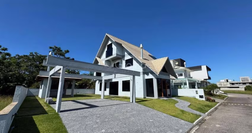 Casa em condomínio fechado com 3 quartos à venda na Rua Leonel Pereira, --, Cachoeira do Bom Jesus, Florianópolis